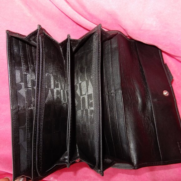 Mint Auth.Furla wallet Stunning with Fancy Bow Tie - Picture 8 of 16